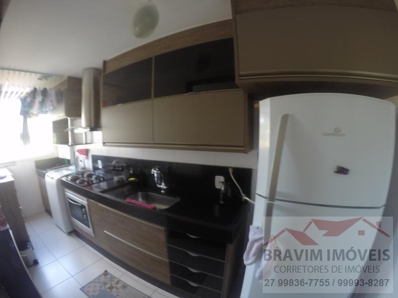 Foto 2 de Apartamento com 2 Quartos à venda, 65m² em Valparaíso, Serra