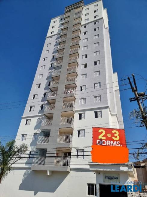 Foto 1 de Apartamento com 2 Quartos à venda, 50m² em Vila Curuçá, Santo André
