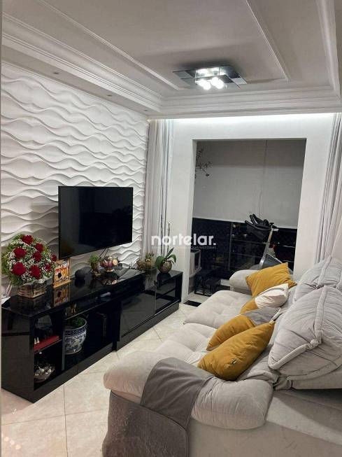 Foto 1 de Apartamento com 2 Quartos à venda, 62m² em Vila Menck, Osasco