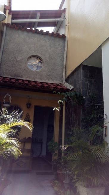 Foto 1 de Casa com 16 Quartos à venda, 600m² em Aparecida, Belo Horizonte