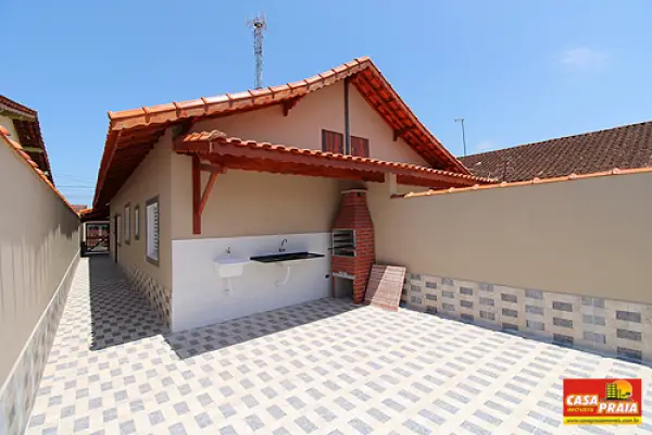 Foto 1 de Casa com 2 Quartos à venda, 77m² em Balneario Anchieta, Mongaguá