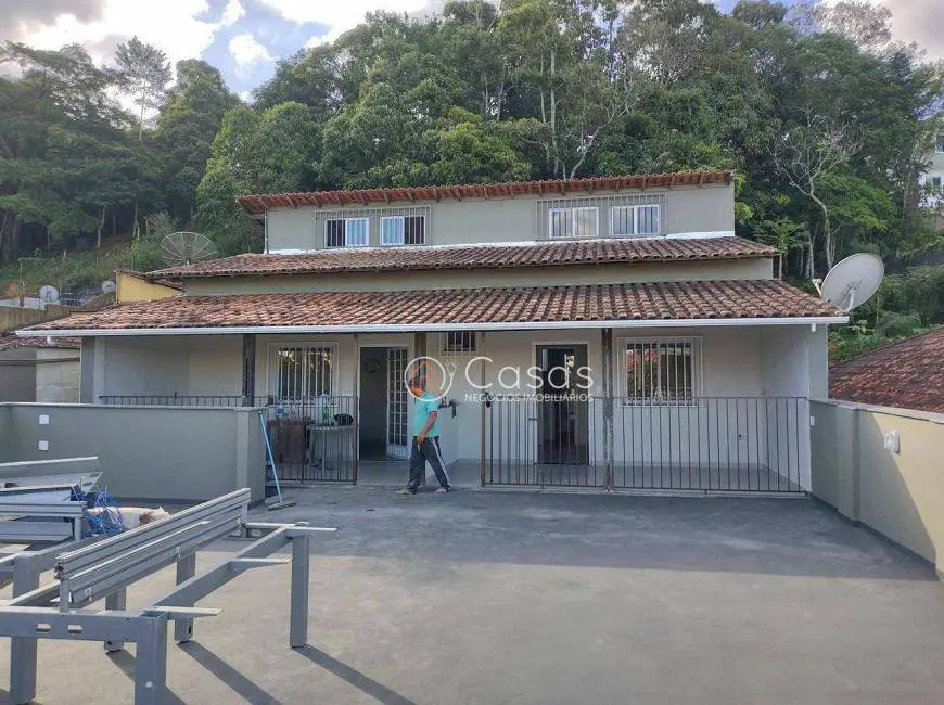 Foto 2 de Casa com 2 Quartos para alugar, 100m² em São Pedro, Juiz de Fora
