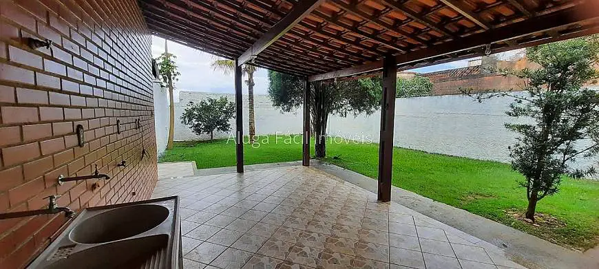 Foto 4 de Casa com 3 Quartos para alugar, 235m² em São Pedro, Juiz de Fora