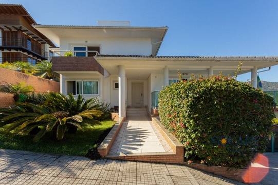 Foto 1 de Casa de Condomínio com 4 Quartos à venda, 542m² em Cacupé, Florianópolis