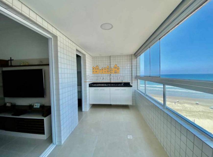 Foto 1 de Apartamento com 1 Quarto à venda, 58m² em Maracanã, Praia Grande