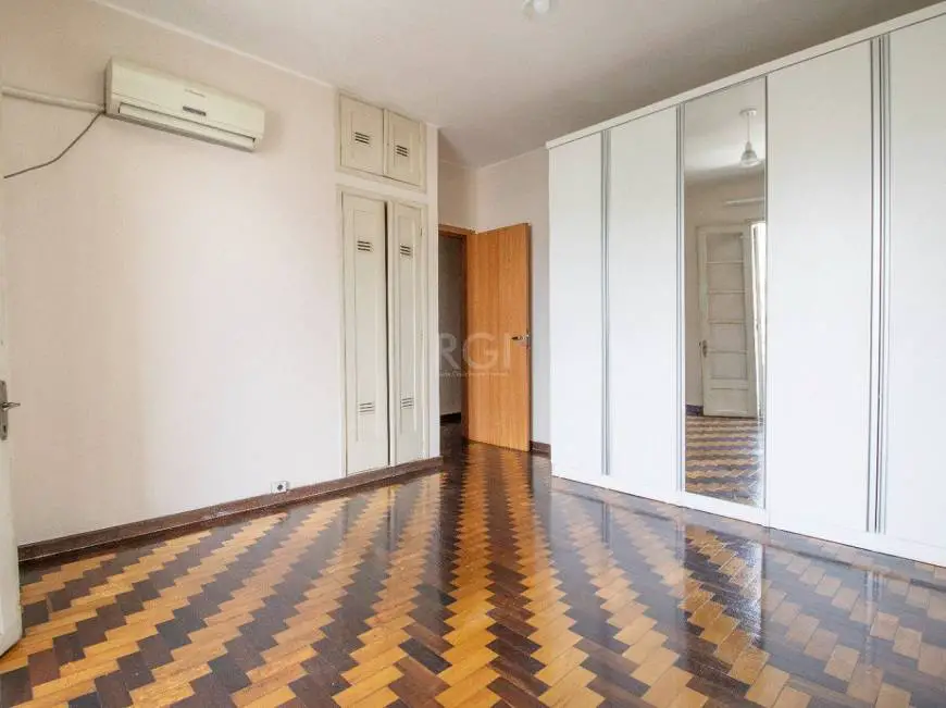 Foto 5 de Apartamento com 2 Quartos à venda, 57m² em Azenha, Porto Alegre