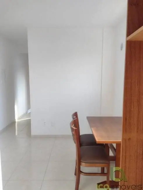Foto 3 de Apartamento com 2 Quartos para alugar, 38m² em Barreiros, São José