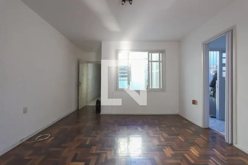 Foto 4 de Apartamento com 2 Quartos para alugar, 66m² em Santa Cecília, Porto Alegre