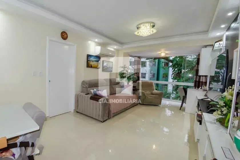 Foto 3 de Apartamento com 3 Quartos para alugar, 101m² em Beira Mar, Florianópolis