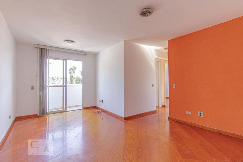 Foto 1 de Apartamento com 3 Quartos para alugar, 86m² em Guaíra, Curitiba