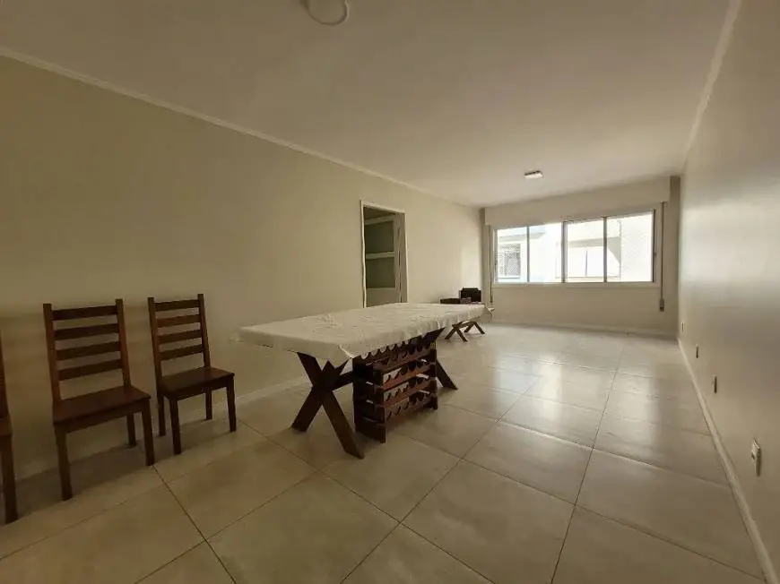 Foto 1 de Apartamento com 3 Quartos para alugar, 127m² em Santa Cecília, Porto Alegre