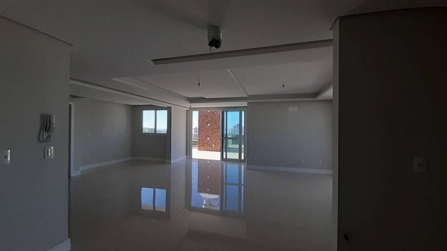 Foto 1 de Apartamento com 4 Quartos à venda, 233m² em Estreito, Florianópolis