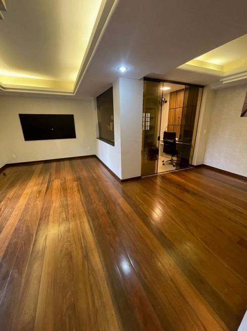 Foto 1 de Apartamento com 4 Quartos à venda, 170m² em Fernão Dias, Belo Horizonte