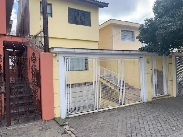 Foto 1 de Casa com 2 Quartos à venda, 186m² em Bosque da Saúde, São Paulo