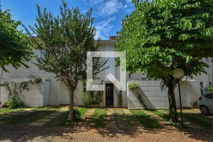 Foto 1 de Casa com 3 Quartos para alugar, 145m² em Santo Amaro, São Paulo