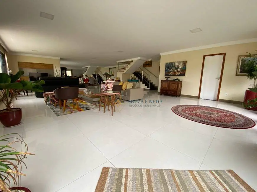 Foto 1 de Casa com 4 Quartos à venda, 570m² em Morada do Sol, Vila Velha