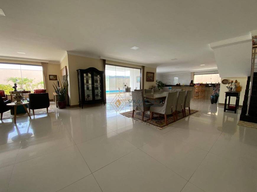 Foto 3 de Casa com 4 Quartos à venda, 570m² em Morada do Sol, Vila Velha