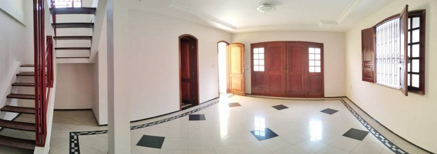 Foto 1 de Casa com 4 Quartos à venda, 220m² em Souza, Belém