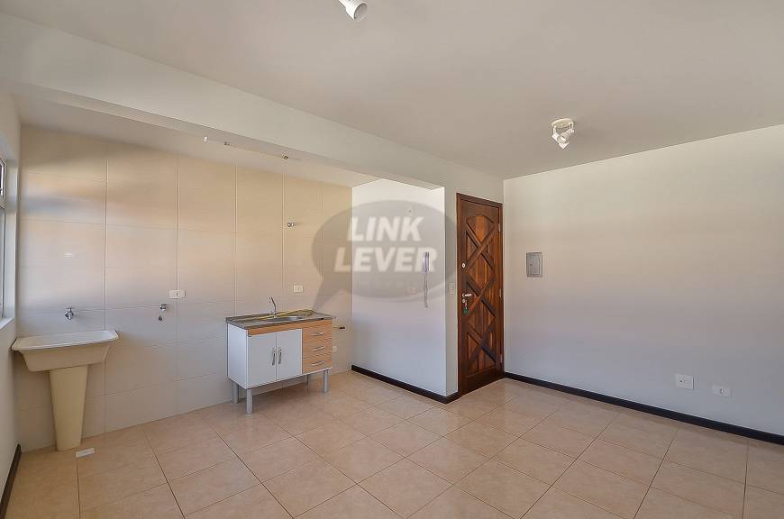 Foto 3 de Apartamento com 1 Quarto para alugar, 50m² em Bacacheri, Curitiba
