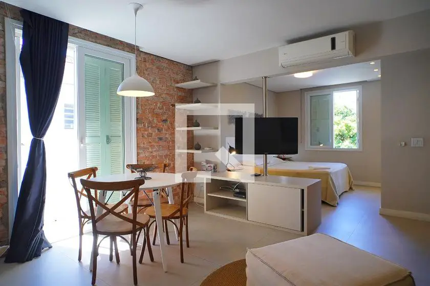 Foto 1 de Apartamento com 1 Quarto para alugar, 43m² em Moinhos de Vento, Porto Alegre
