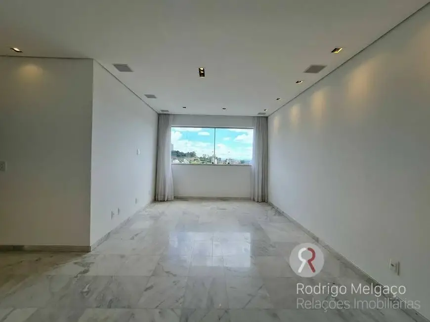Foto 4 de Apartamento com 3 Quartos para alugar, 83m² em Luxemburgo, Belo Horizonte