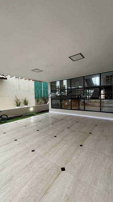 Foto 3 de Apartamento com 4 Quartos à venda, 319m² em Atalaia, Aracaju
