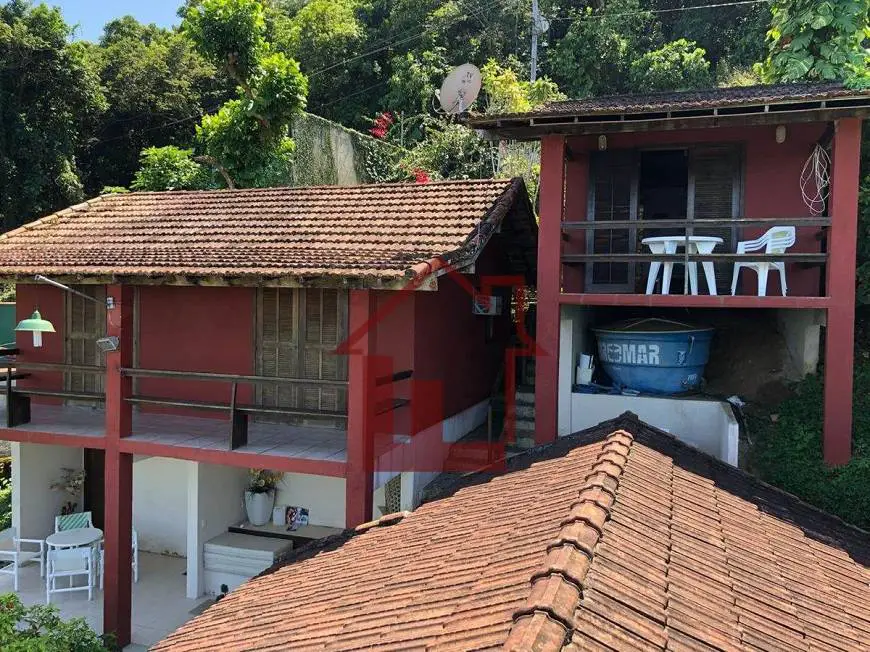 Foto 2 de Casa com 3 Quartos à venda, 242m² em Ponta Leste, Angra dos Reis