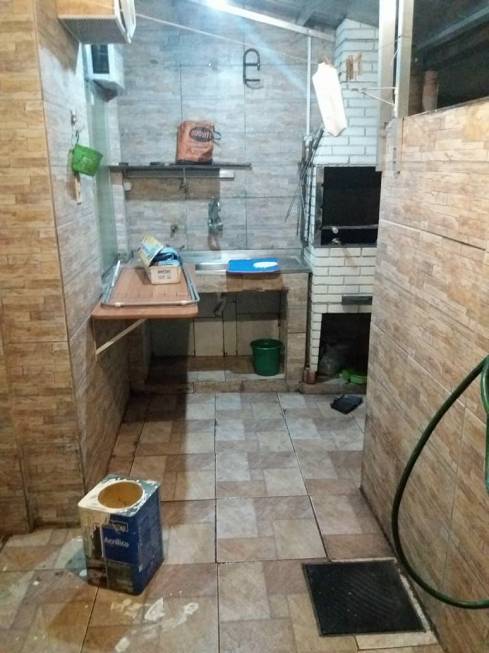 Foto 4 de Casa de Condomínio com 2 Quartos à venda, 60m² em Brás de Pina, Rio de Janeiro