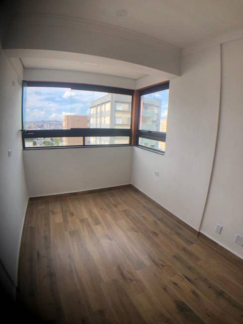 Foto 1 de Apartamento com 2 Quartos para alugar, 38m² em Campestre, Santo André