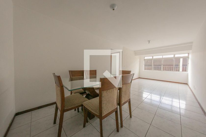 Foto 1 de Apartamento com 2 Quartos para alugar, 85m² em Centro, São José dos Pinhais