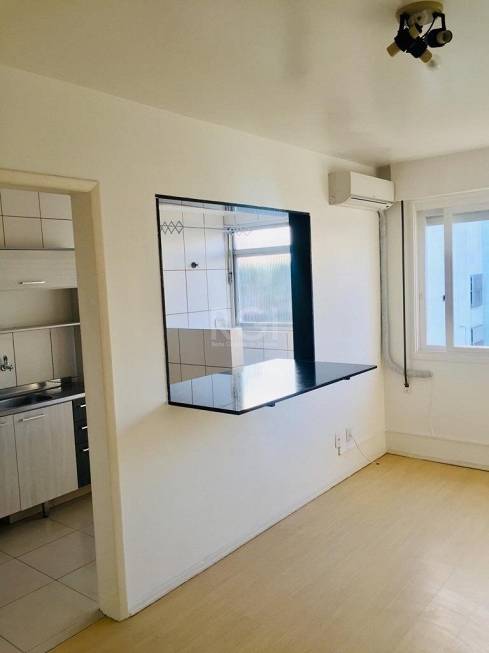 Foto 3 de Apartamento com 2 Quartos à venda, 62m² em Cidade Baixa, Porto Alegre