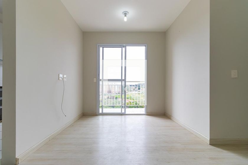 Foto 3 de Apartamento com 2 Quartos para alugar, 55m² em Vila Industrial, Campinas