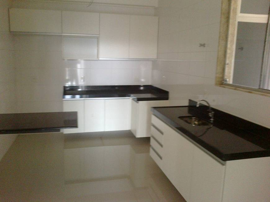 Foto 2 de Apartamento com 3 Quartos para alugar, 108m² em Centro, Betim