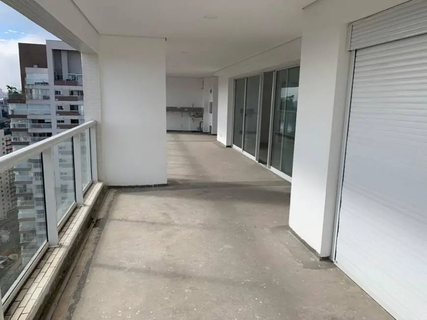 Foto 2 de Apartamento com 4 Quartos à venda, 211m² em Vila Mariana, São Paulo