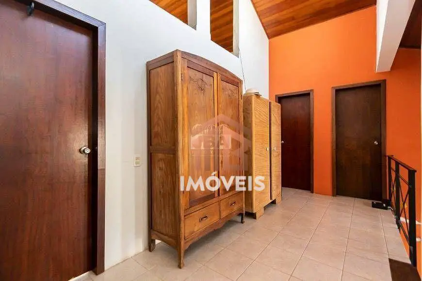 Foto 5 de Casa com 4 Quartos para alugar, 399m² em Boa Vista, Curitiba