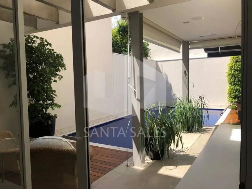 Foto 3 de Casa com 4 Quartos à venda, 382m² em Campo Belo, São Paulo