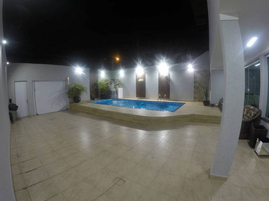 Foto 1 de Sobrado com 4 Quartos à venda, 200m² em Cidade Ocian, Praia Grande