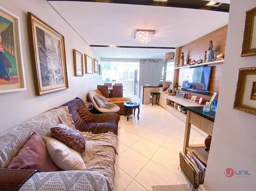 Foto 1 de Apartamento com 2 Quartos à venda, 87m² em Centro, Florianópolis