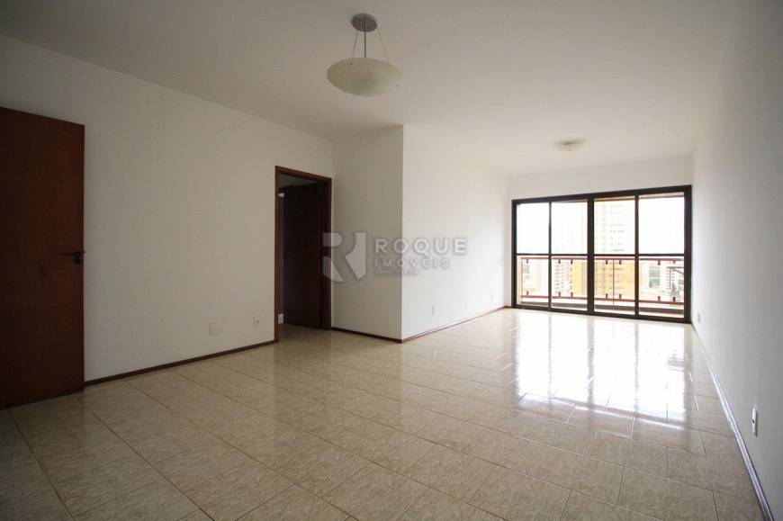 Foto 1 de Apartamento com 3 Quartos à venda, 117m² em Centro, Limeira