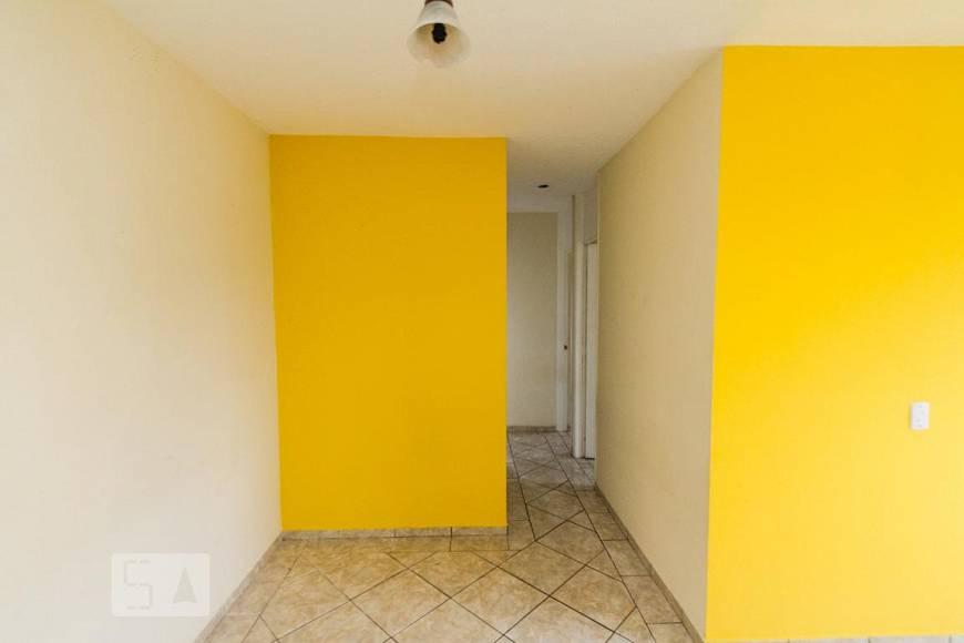 Foto 3 de Apartamento com 3 Quartos para alugar, 70m² em Jardim Santa Terezinha, São Paulo