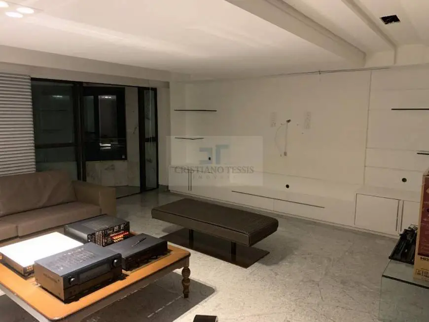 Foto 5 de Apartamento com 3 Quartos para venda ou aluguel, 230m² em Pina, Recife