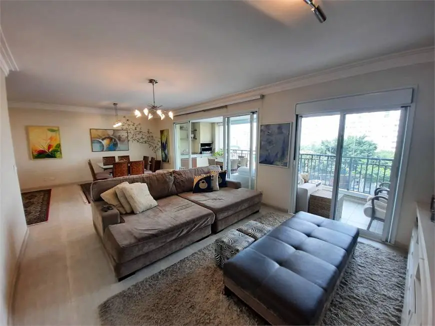 Foto 1 de Apartamento com 3 Quartos para alugar, 154m² em Vila Romana, São Paulo