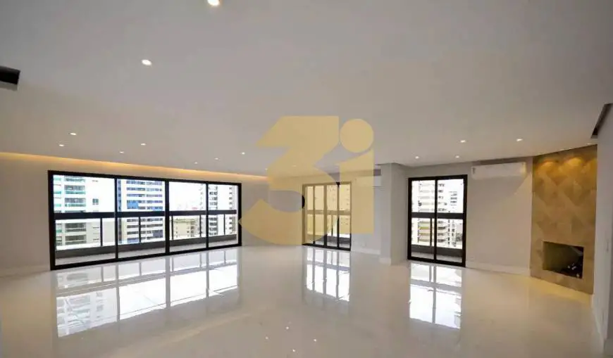 Foto 1 de Apartamento com 4 Quartos à venda, 343m² em Jardim Sônia, Jaguariúna