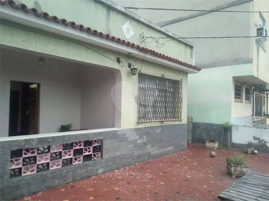 Foto 1 de Casa com 3 Quartos à venda, 270m² em Quintino Bocaiúva, Rio de Janeiro