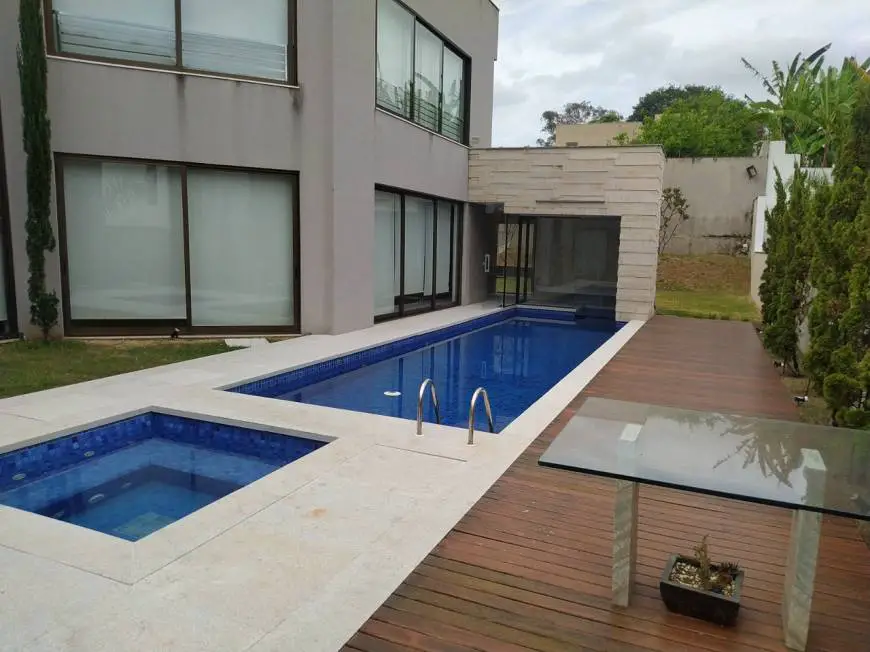 Foto 1 de Casa com 5 Quartos à venda, 639m² em Bandeirantes, Belo Horizonte