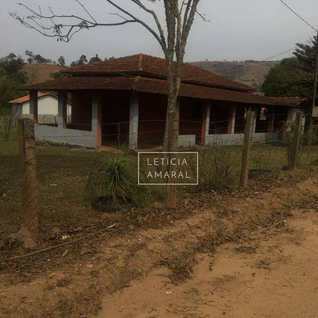 Foto 1 de Chácara com 3 Quartos à venda, 2700m² em São Carlos, Pouso Alegre