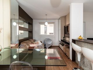 Foto 4 de Apartamento com 2 Quartos à venda, 68m² em Centro, Curitiba