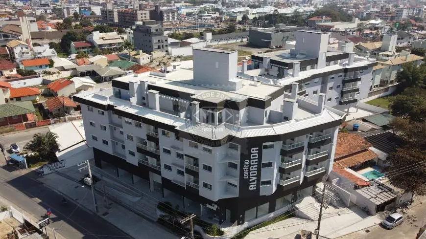 Foto 1 de Apartamento com 2 Quartos à venda, 87m² em Ingleses do Rio Vermelho, Florianópolis