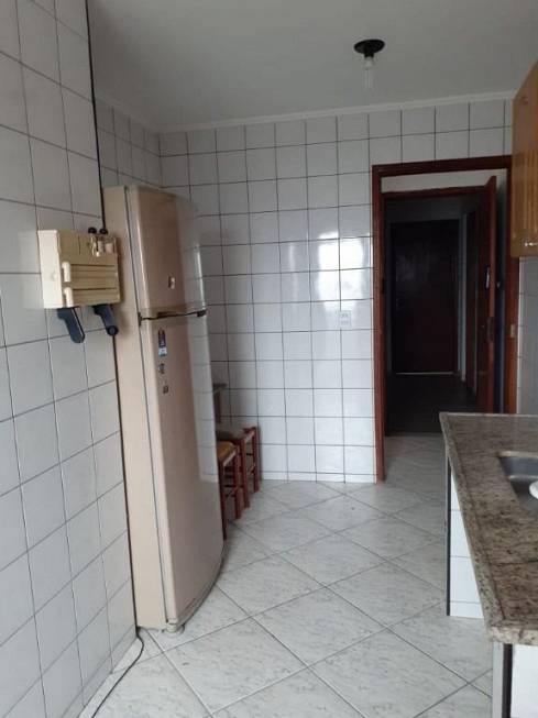 Foto 5 de Apartamento com 3 Quartos para alugar, 70m² em Centro, Ubatuba