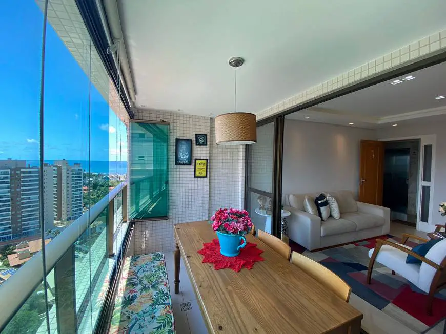 Foto 2 de Apartamento com 3 Quartos à venda, 113m² em Patamares, Salvador